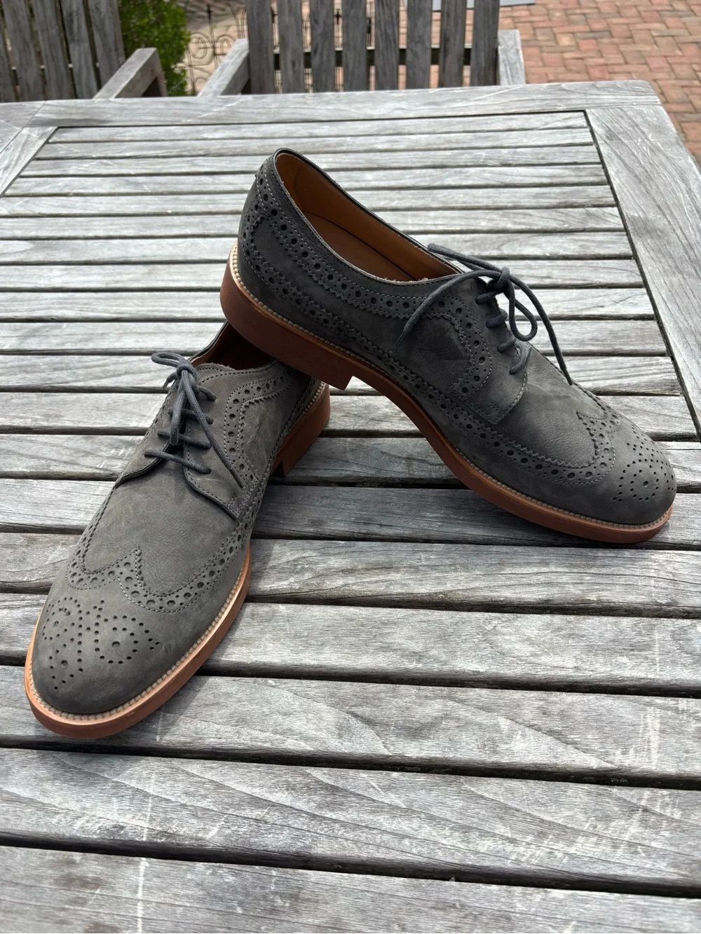 Tod’s Derby Bucature Wing Tip Lace Up Suede Oxfords Sage Green Size 11